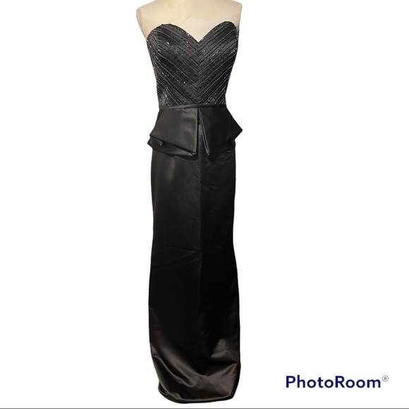 ALYCE Jean De Lys | Black Beaded Satin Strapless gown - Picture 1 of 12